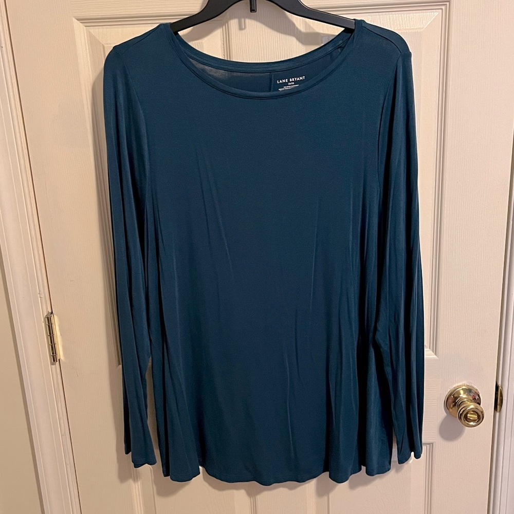 LANE BRYANT crew neck knit shirt -- NEVER WORN